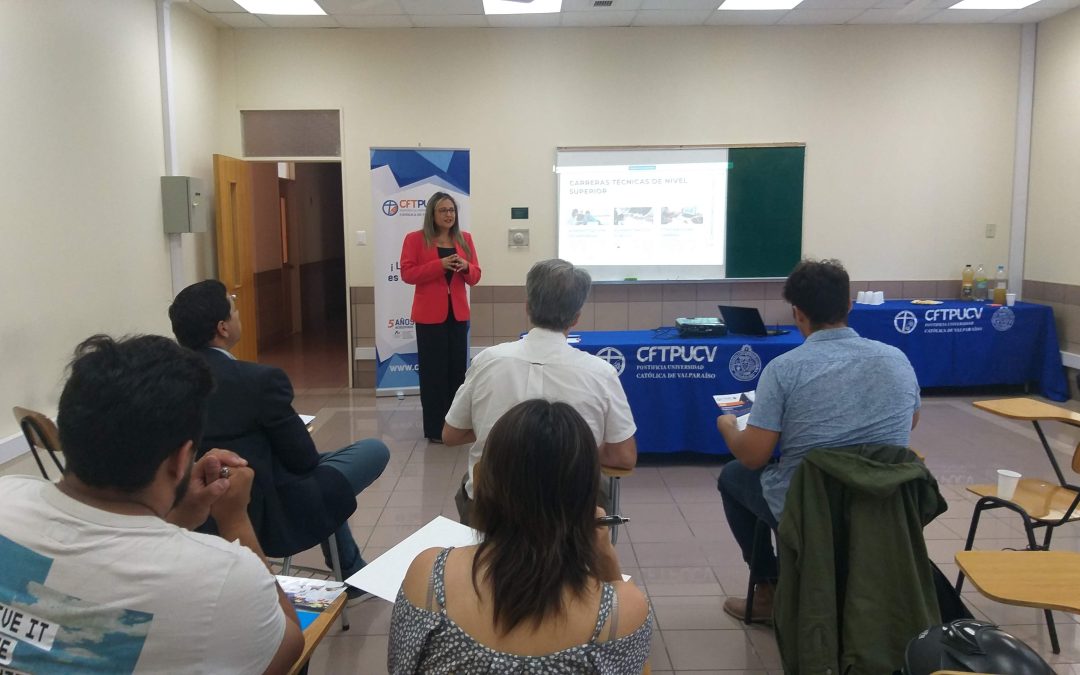 CFT PUCV sede Limache realiza Consejo Consultivo Empresarial para área de Administración, Negocios y Servicios