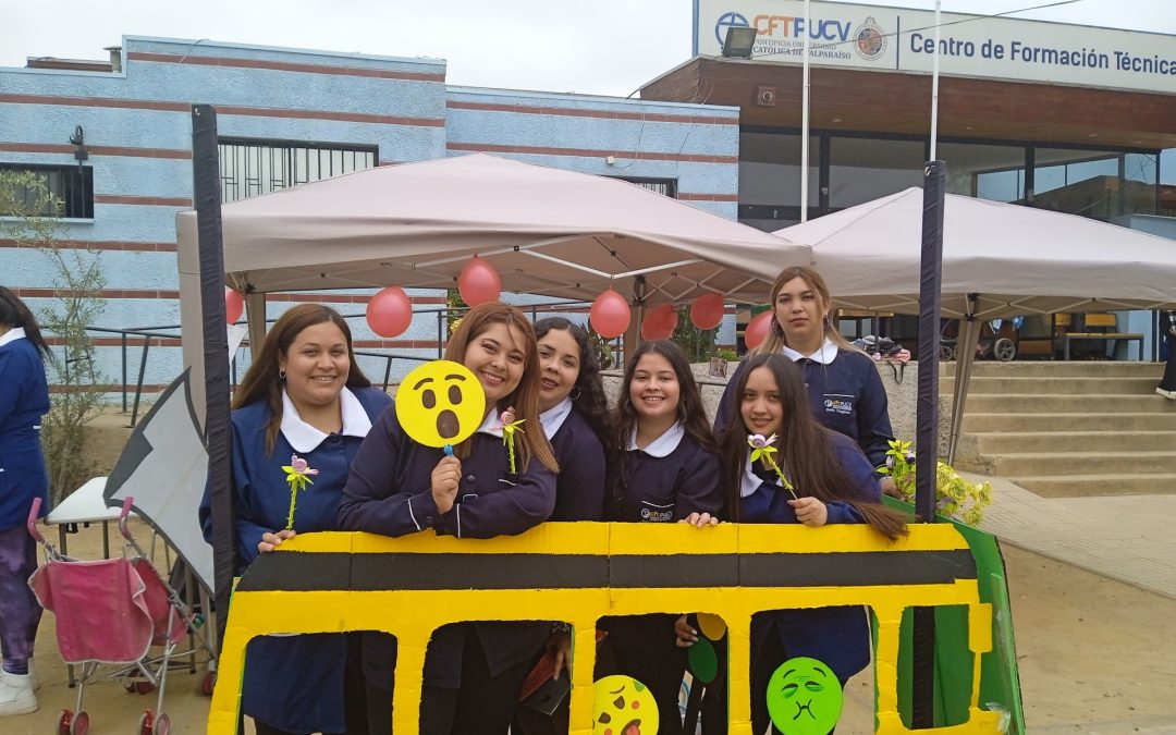 Estudiantes de TNS de Educación Parvularia del CFT PUCV sede La Ligua realizan feria de educación y nutrición