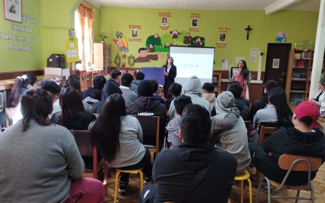 CFT PUCV La Calera organiza taller de auto cuidado para estudiantes de 3° Medio