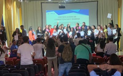 Estudiantes de TNS en Educación Parvularia viven su ceremonia de egreso en la sede La Ligua del CFT PUCV