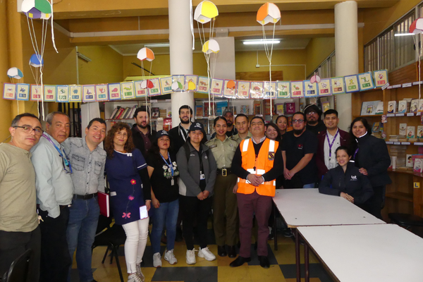 CFT PUCV participó del Simulacro masivo de evacuación en la Escuela Alemana y Doctor Ernesto Quirós Weber