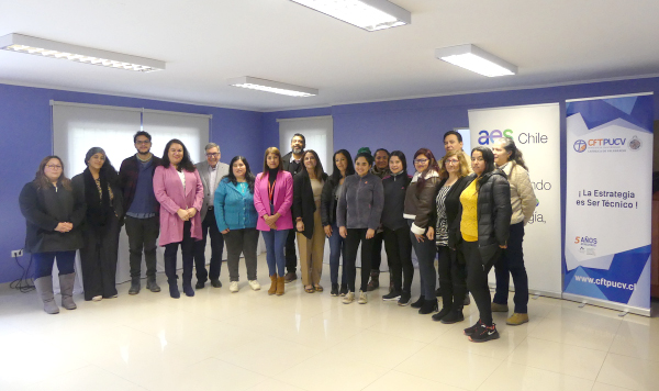El Organismo Técnico de Capacitación del CFT PUCV celebró el inicio de cuatro cursos para las y los habitantes de Puchuncaví
