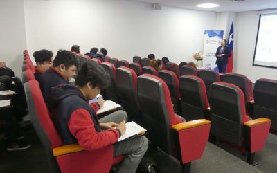 Exitosa Charla Informativa del Programa PACE en CFT PUCV Sede Valparaíso