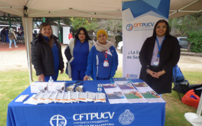 CFT PUCV estuvo presente en la conmemoración del Día del Deporte, Convivencia Escolar y Día del Alumno en el Liceo Bicentenario Las Acacias