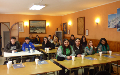 Seminario de Liderazgo, Tecnología, Innovadores del Mañana inspira a jóvenes en La Calera