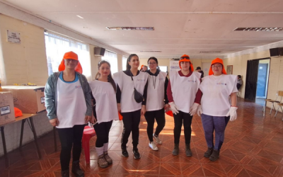 CFT PUCV realiza exitosa jornada de voluntariados en Villa Dulce Norte
