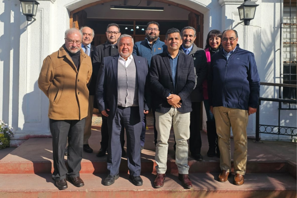 Importante reunión de CFT PUCV con Municipalidad de Casablanca para futuros proyectos