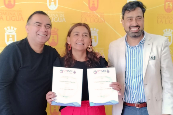 Mujeres Jefas de Hogar de La Ligua reciben certificación en talleres de Office