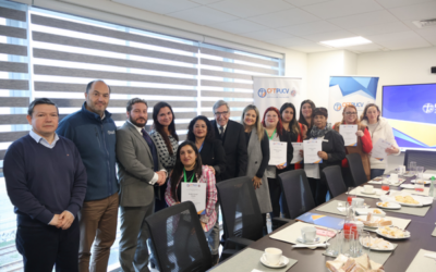 CFT PUCV y el Servicio de Impuestos Internos entregan reconocimiento a estudiantes de TNS en Trabajo Social por prestar ayuda en la Operación Renta 2025