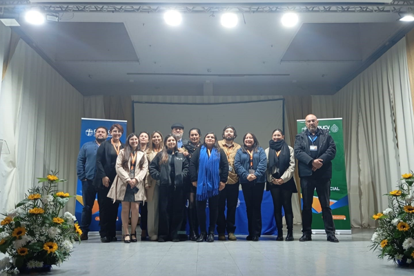 Estudiantes de TNS en Trabajo Social asistieron a una emotiva Ceremonia de Investidura