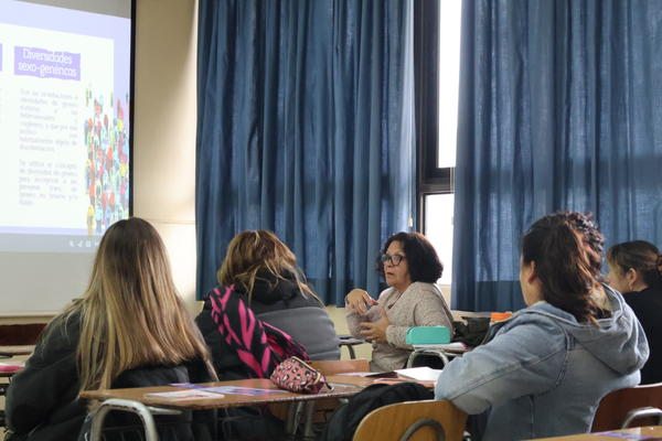 UDISEG impulsa la Equidad de Género en la comunidad educativa con taller de prevención para estudiantes de TNS en Trabajo Social
