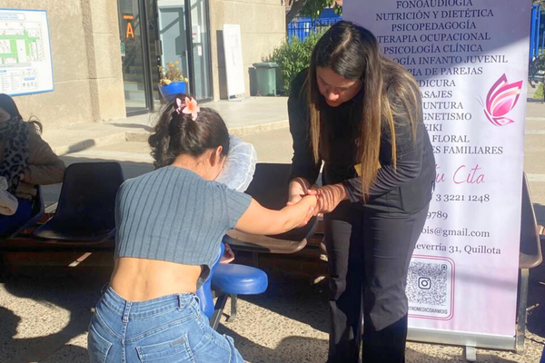 Estudiantes en práctica realizaron jornada de relajación en CFT PUCV
