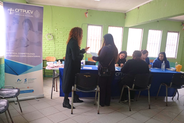 DAE y Centro Ocúpate participaron de una jornada de bienestar para vecinas y vecinos de Montedónico