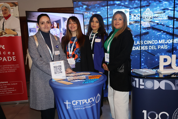 CFT PUCV participó por primera vez en el Encuentro Empresarial de la Cámara Regional del Comercio y Producción
