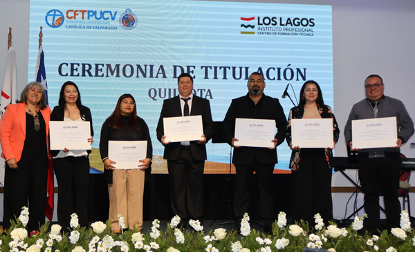 128 estudiantes recibieron sus títulos en el cierre de su ciclo formativo en el IP y CFT Los Lagos Sede Quillota