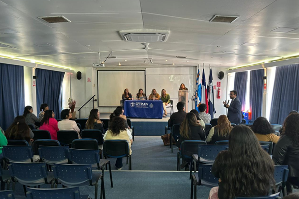 CFT PUCV Sede Viña del Mar celebró los 100 años de Trabajo Social