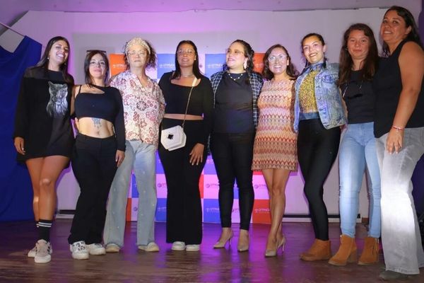 CFT PUCV Sede Costa Norte realizó un exitoso Desfile de Modas en Quintero