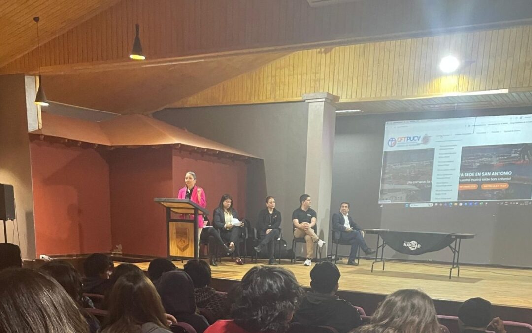 CFT PUCV Carreras Virtuales participó de la Primera Feria de Educación Online de Satélites Académicos Rurales