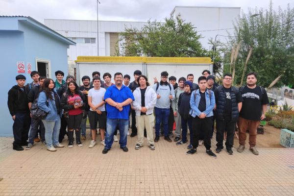 Estudiante titulado de Sede La Ligua compartió una enriquecedora charla respecto al programa de continuación de estudios con la PUCV